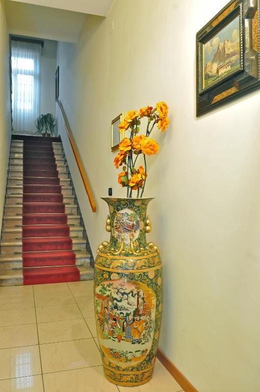 Hotel Cortina Местре Екстер'єр фото